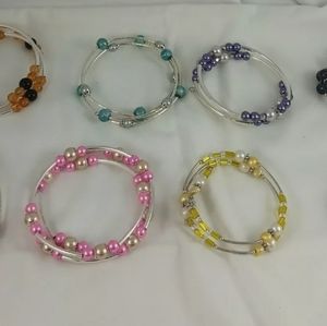 8 adjustable beaded bracelets costume jewelry lot